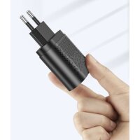 4 fach USB Wandladegerät + 3 fach Kabel